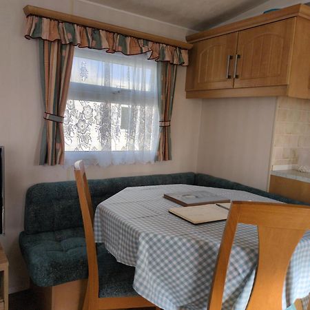 L&G Family Holidays 8 Berth Sealands Familys Only And The Lead Person Must Be Over 30 (Adults Only) Інголдмеллс Екстер'єр фото